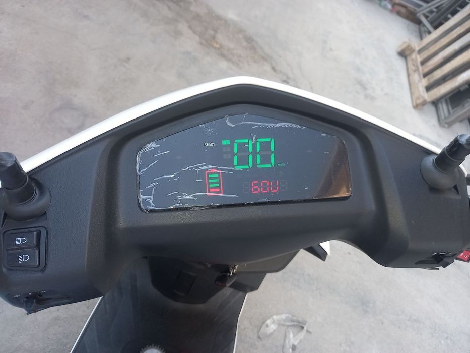 Продаётся электро скутер