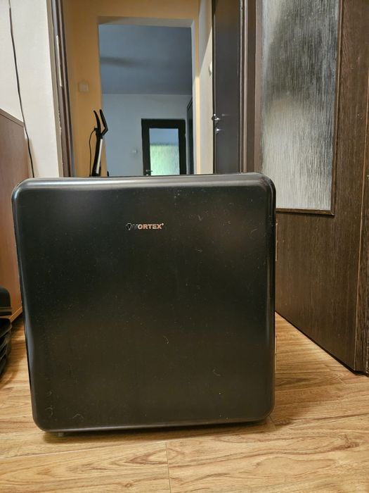 Mini Frigider Vortex, 47L, Negru
