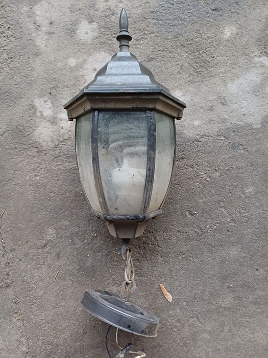 Продам светильники уличные