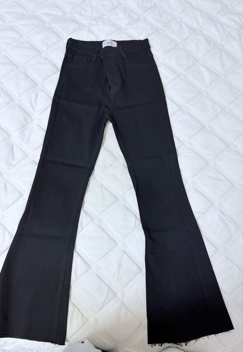 Продам качественные джинсы