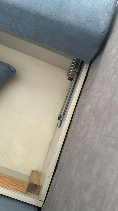 Продам Диван новый