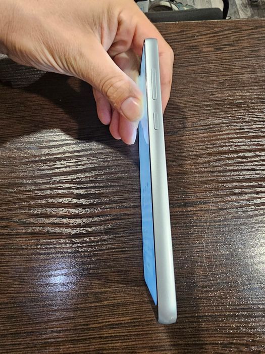 Продам телефон смартфон samsung a05