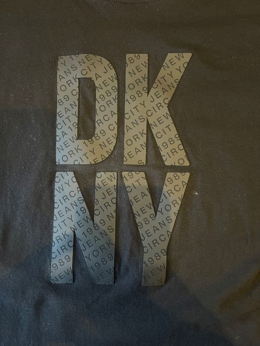 Оригинална дамска тениска DKNY