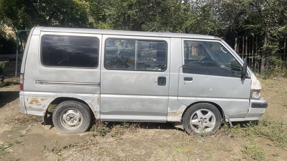 Продам митсубичи л300