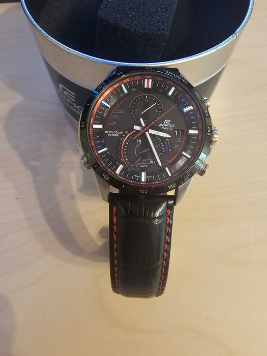 Casio Edifice EQS-A500B Tough Solar + премиум каишка Hirsch Grand Duke