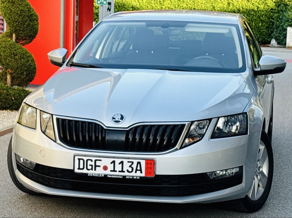 SKODA OCTAVIA III FACELIFT , AN 2018 - 1.6 TDI - 116 CP - EURO 6 ( Fara AD Blue ) Unic proprietar in Germania !!! Carte service la zi Tuv 2027 !