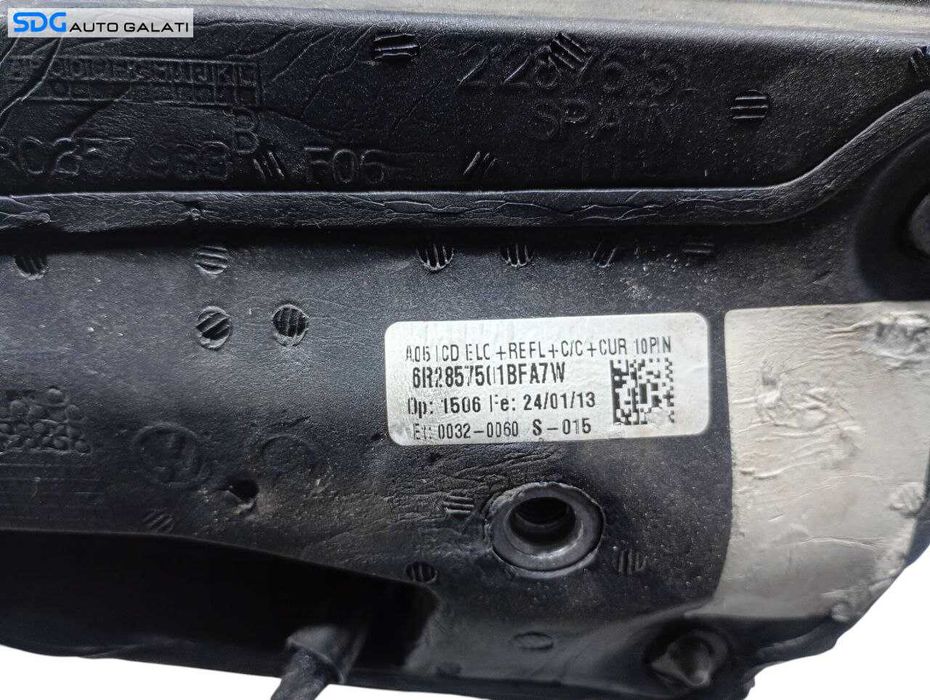 Oglinda Electrica Stanga Volkswagen Polo 6R 2009 - 2017 Culoare LA7W Cod 6R2857501BFA7W [LR0913]