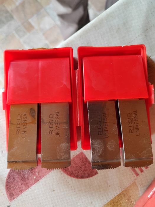 Bacuri filieră Ridgid