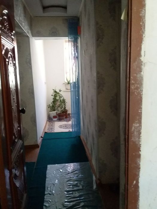 3xonali dom sotiladi