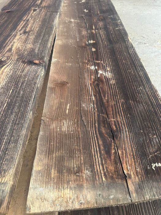 Scandura veche de brad