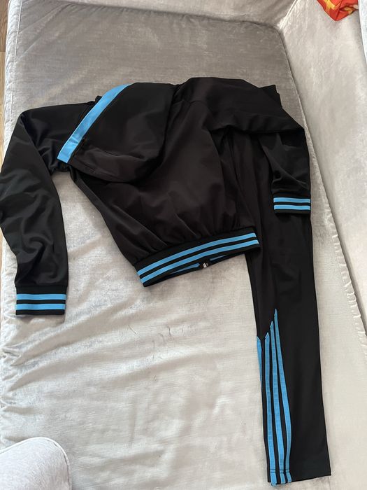 Спортен комплект ADIDAS