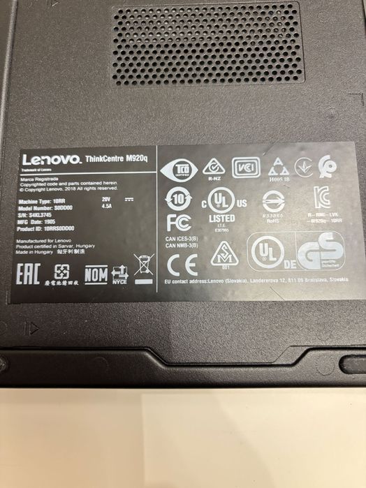 Lenovo ThinkCentre M920q - мини компютър