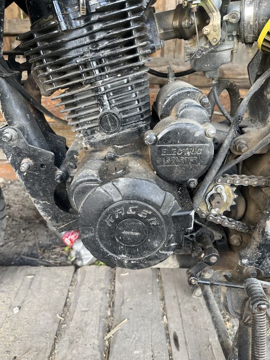 Мотоцикл 250 кубов