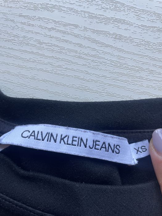 черен кроп топ келвин клайн calvin klein jeans