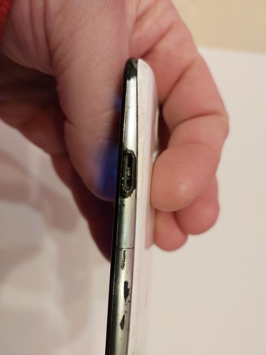 Lot 3 smartphone Samsung Galaxy S III și J3.