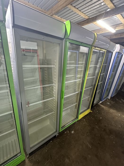 Витринные холодильники низкие цены в городе