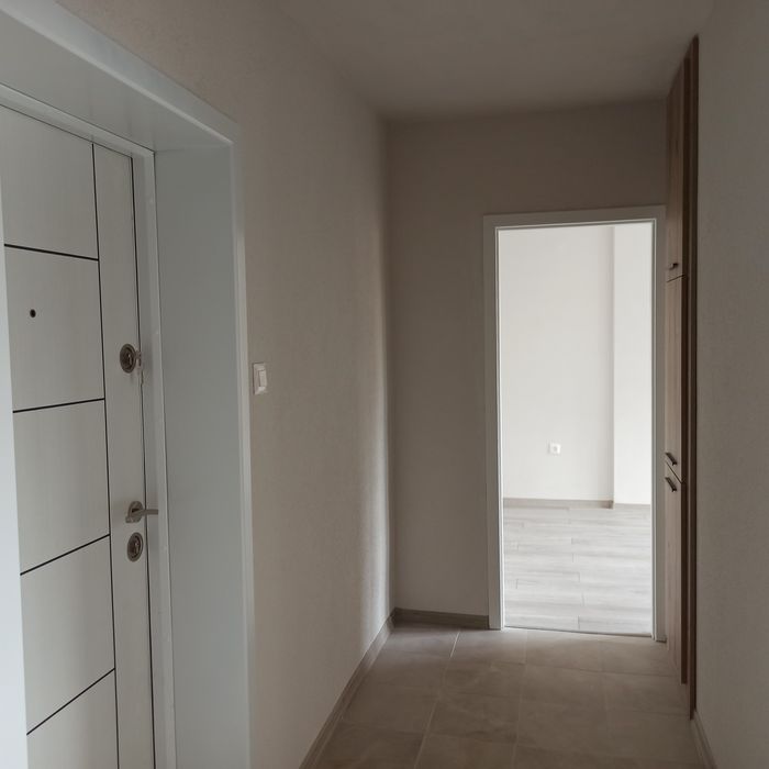 Монолитен апартамент след цялостна реновация