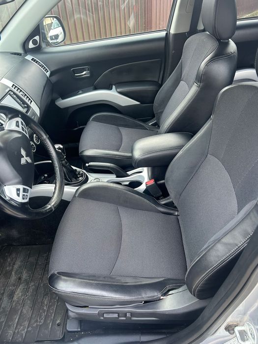 De vanzare Mitsubishi Outlander 4x4