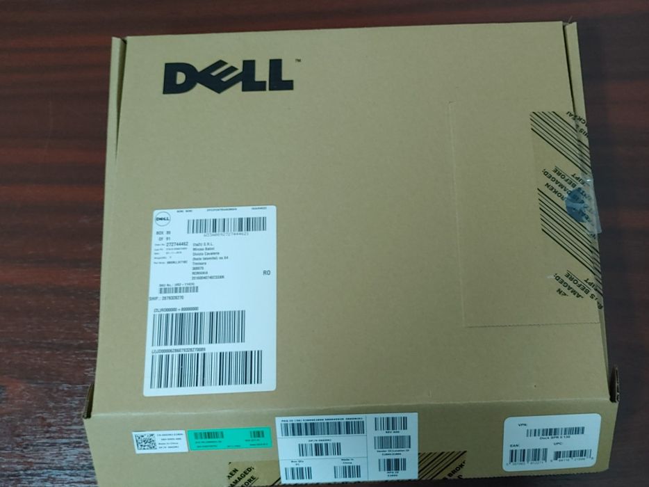 Laptop  DELL profesional cu monitor 19", soundbar si dock