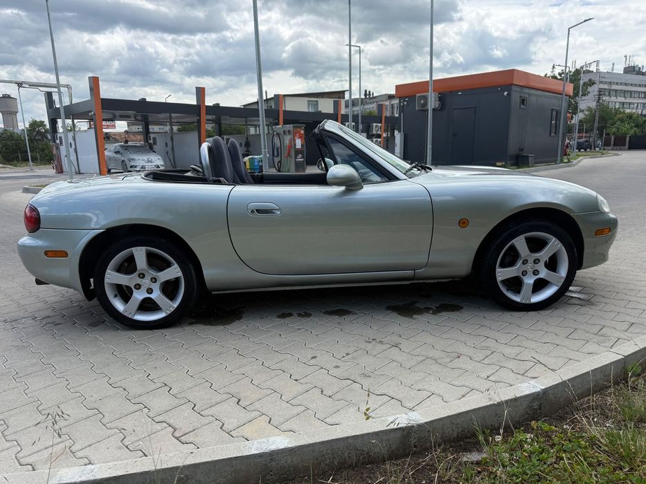 Mazda MX-5 2003 benzină, 4.512 € — imagine 2