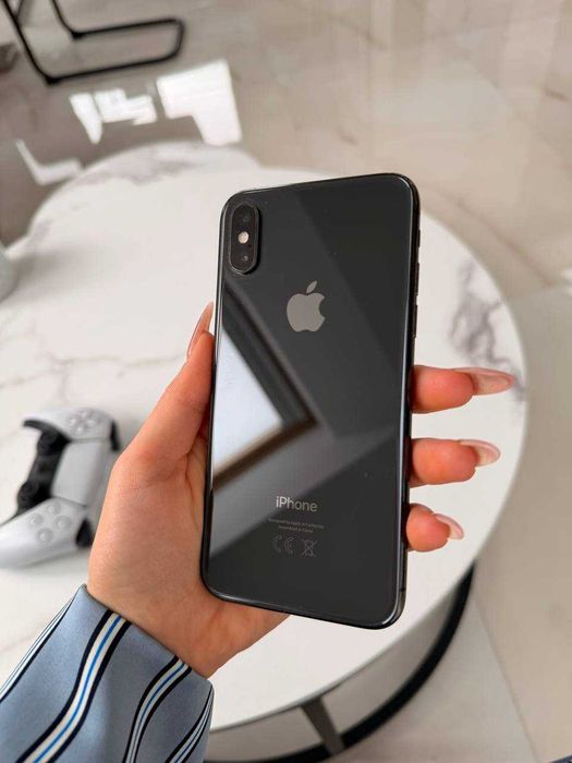 iPhone XS 64GB Батерия: 81%