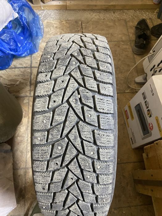 Продам зимние шины 4 штуки