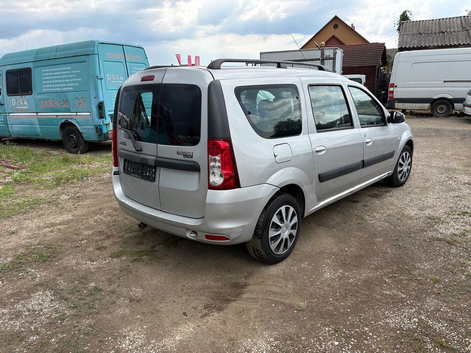 Dacia Logan MCV 7 locuri Benzina & GPL