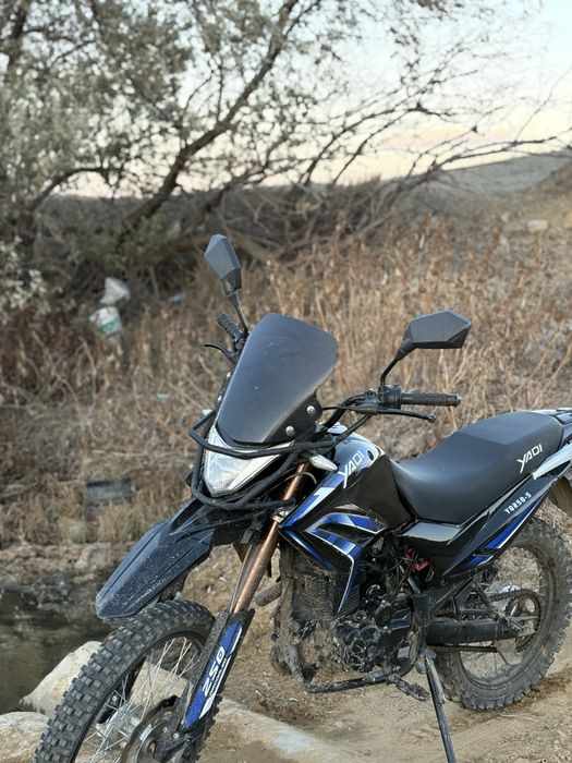 Эндуро Yaqi 250
