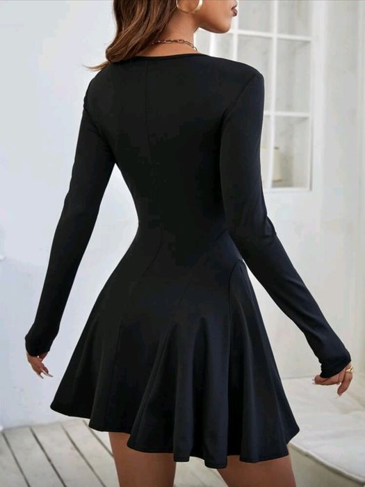 Дамска семпла рокля