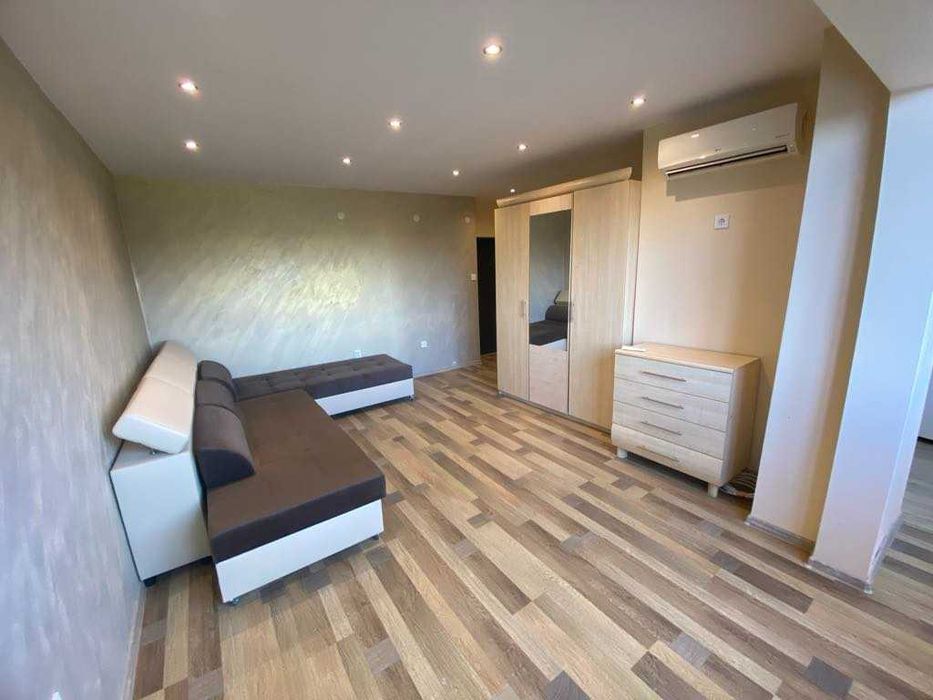 Гарсионера под наем след основен ремонт дъбника