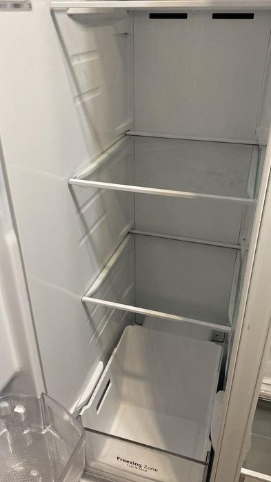 Холодильник LG продам самовывоз