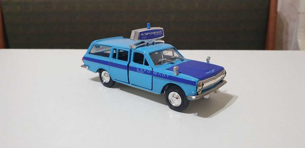Продам ГАЗ 2402 Аэрофлот конверсия в масштабе 1:43 СССР