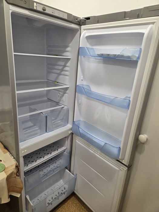 Продам холодильник бирюса