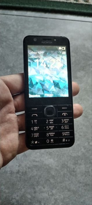 Продам сотовые телефоны Nokia Asha 210