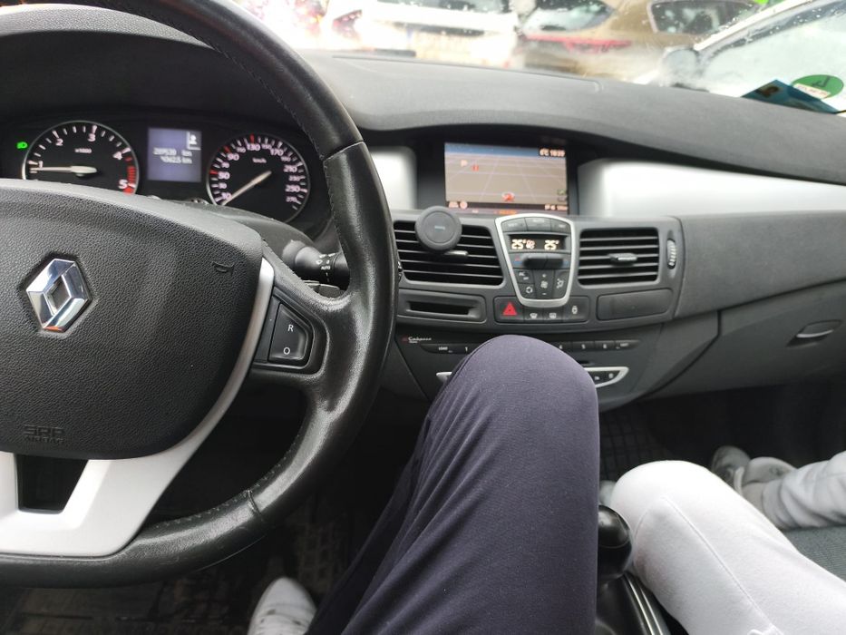 Vând Renault laguna