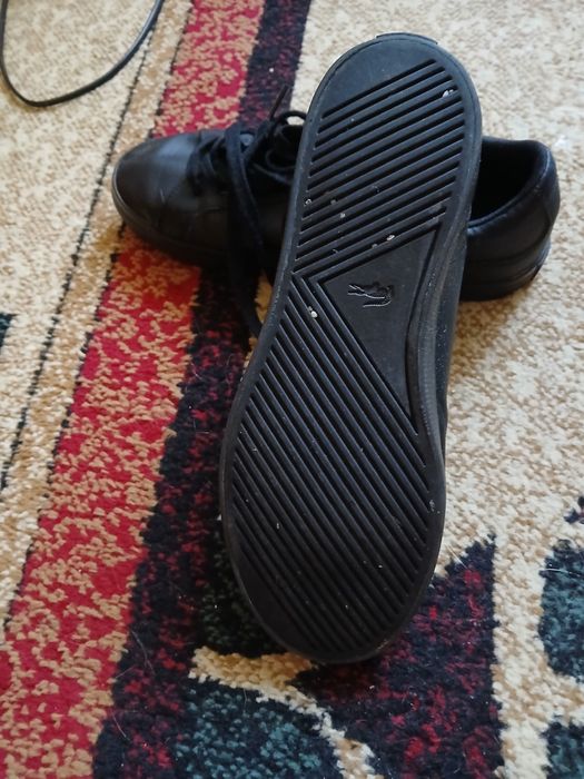 Adidasi Lacoste din piele