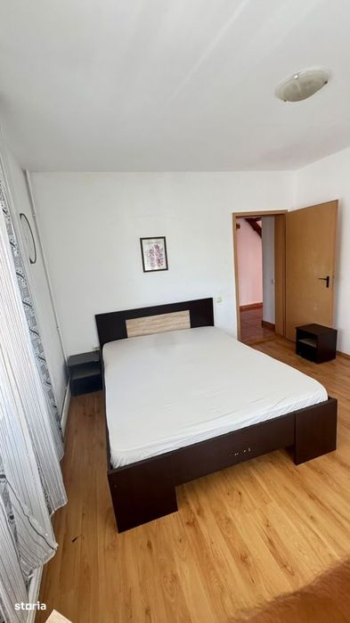 Apartament scara interioara