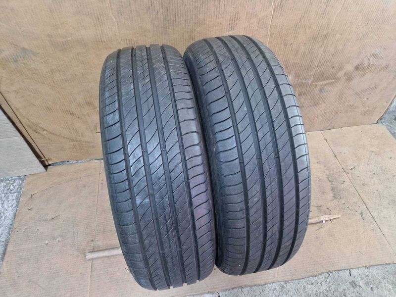 2 Michelin R17 215/65
нови летни гуми
DOT0224