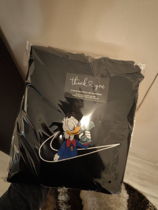 Hanorac brodat diverse marimi