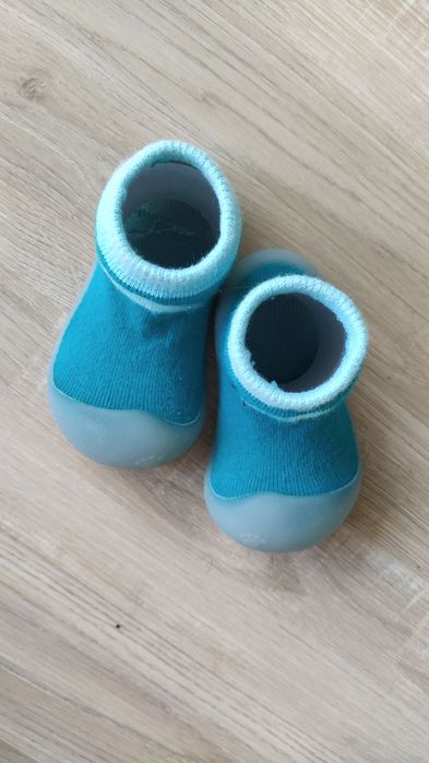 Боси пантофки/обувчици за прохождане тип чорапче с подметка 21.5 номер