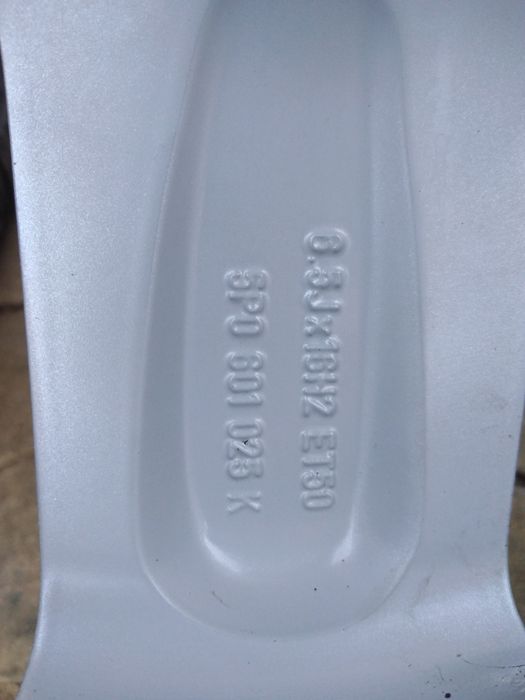 Vând Roti Seat Audi Vw Skoda 5x112 r16 cu anvelope vara