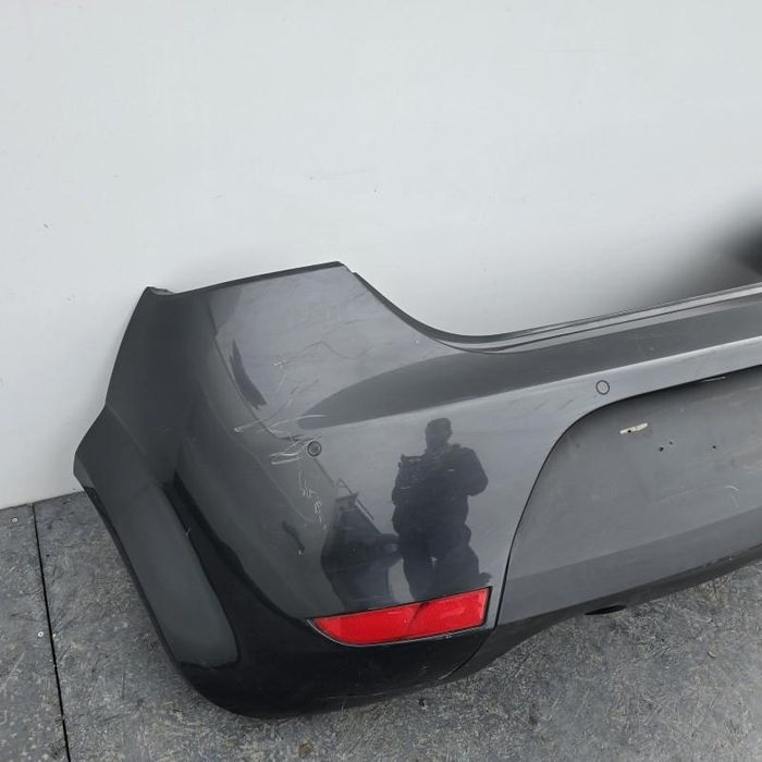Bara spate cu senzori parcare Seat Leon 2