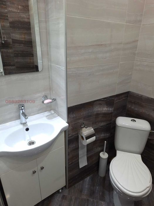 Дава се под наем Двустаен апартамент в София, Център - 50 кв.м за 725 € - Снимка #3