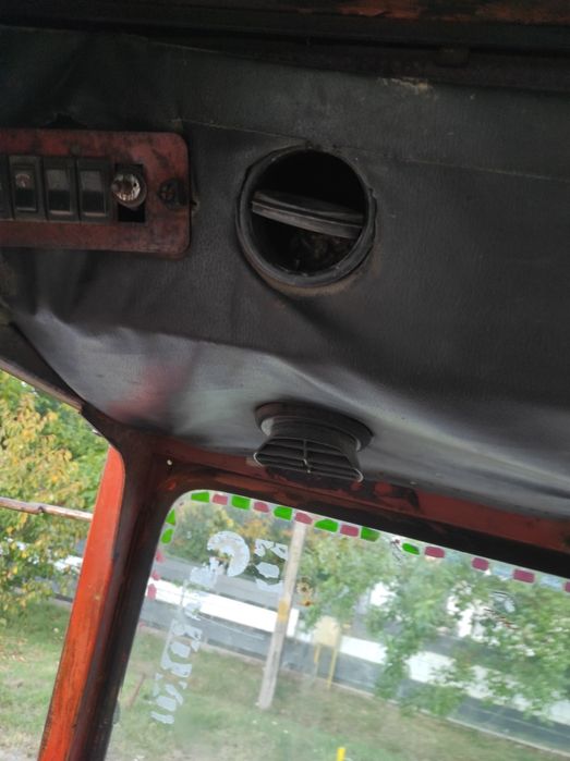 Cabină tractor  trapez u 650