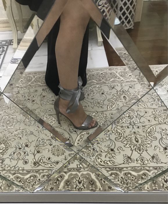 Стильные босоножки