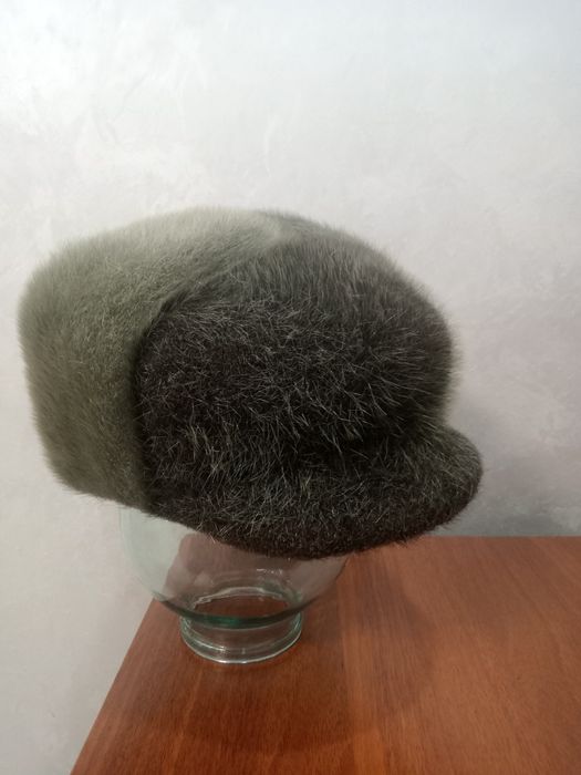 Продам нерпу кепку
