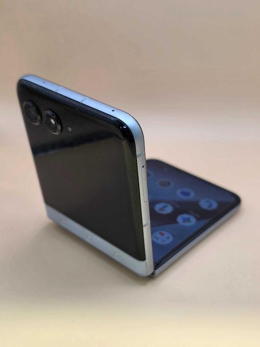Hope Amanet P7 Moto RAZR 60 256GB / 8GB RAM