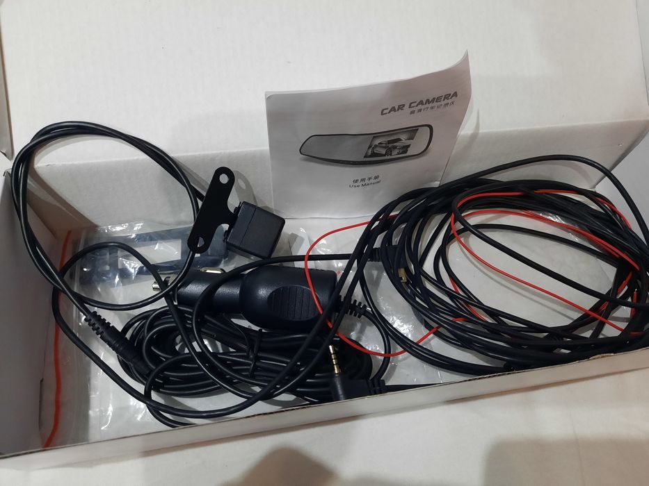 Огледало за кола с камера за задно виждане - чисто ново