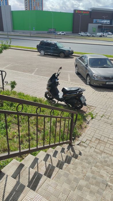 Скутер Maxi в хорошем состоянии