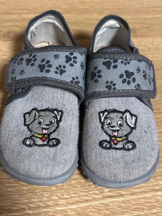 Пантофки Колев и Колев